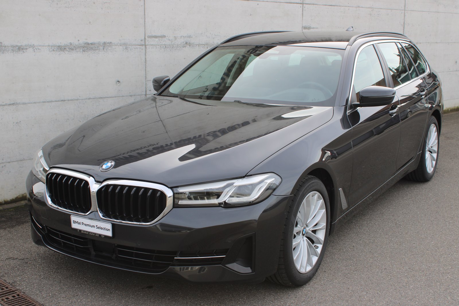 BMW 520d 48V Touring