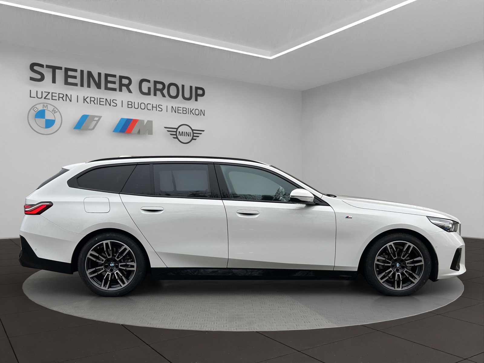 BMW 520d 48V Touring M Sport Steptronic, Hybride Léger Diesel/Électricité, Occasion / Utilisé, Automatique - 4