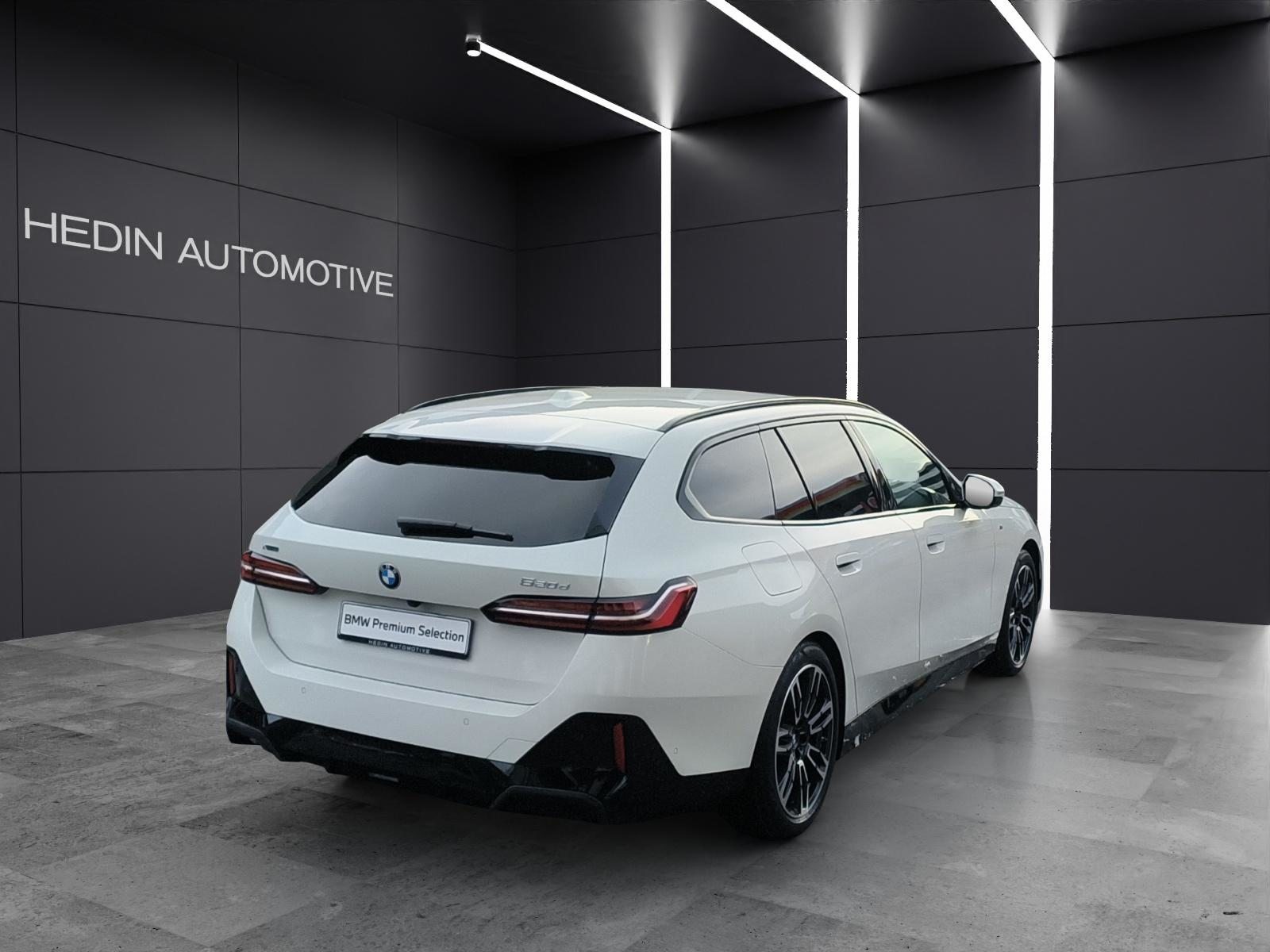 BMW 520d xDrive Touring, Hybride Léger Diesel/Électricité, Occasion / Utilisé, Automatique - 5