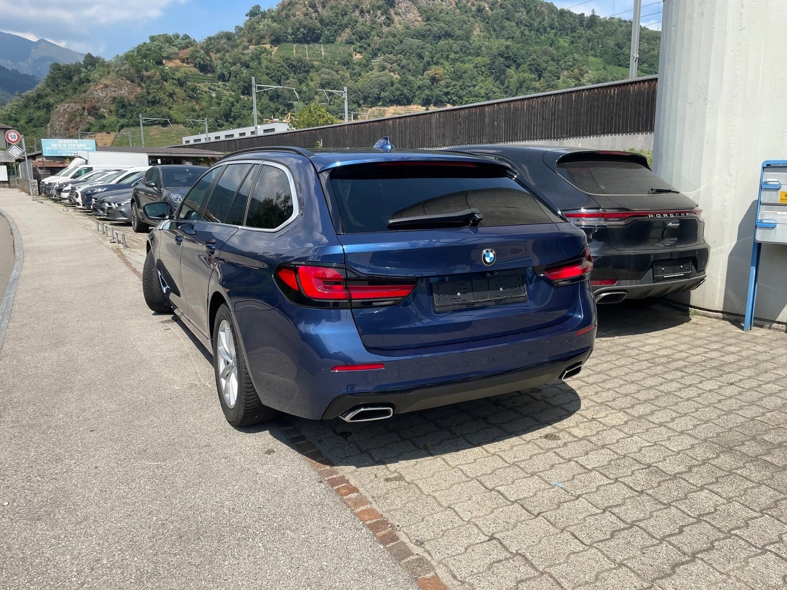 BMW 520d 48V Touring Steptronic, Diesel, Occasion / Utilisé, Automatique - 4