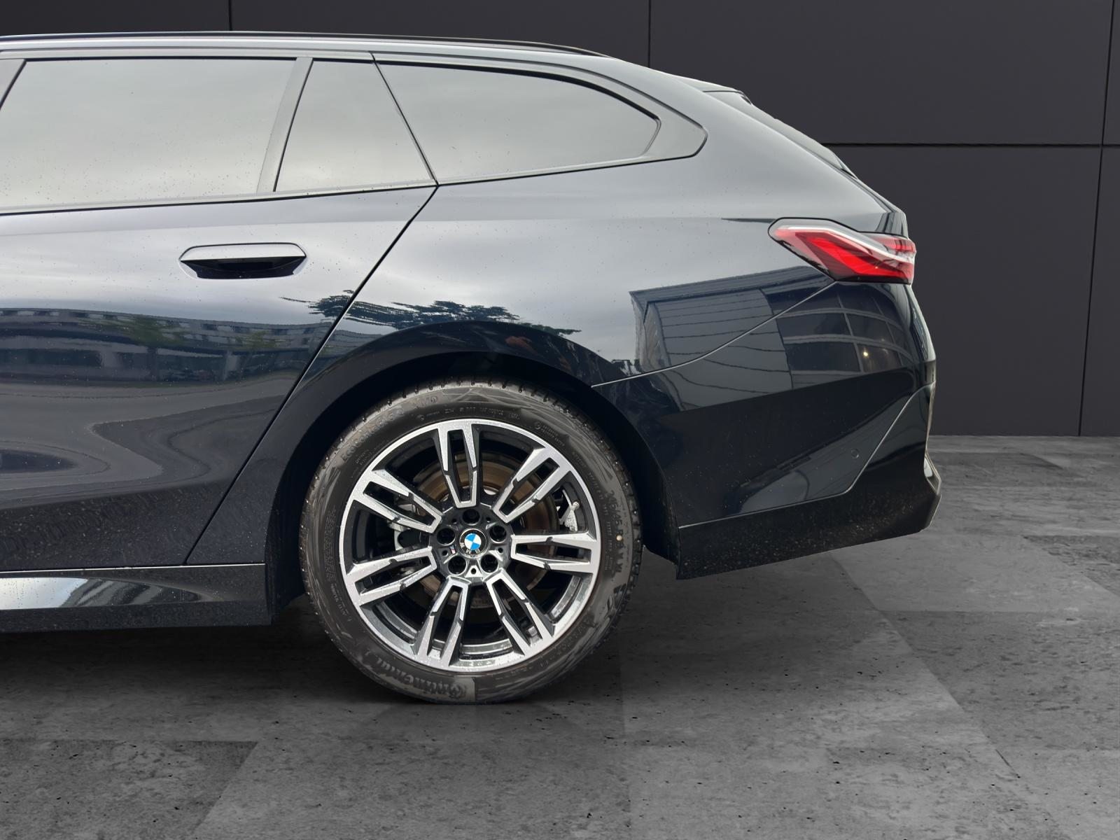 BMW 520d xDrive Touring M Sport/Attraktiven Leasingzinssatz ab 1, Hybride Léger Diesel/Électricité, Occasion / Utilisé, Automatique - 7