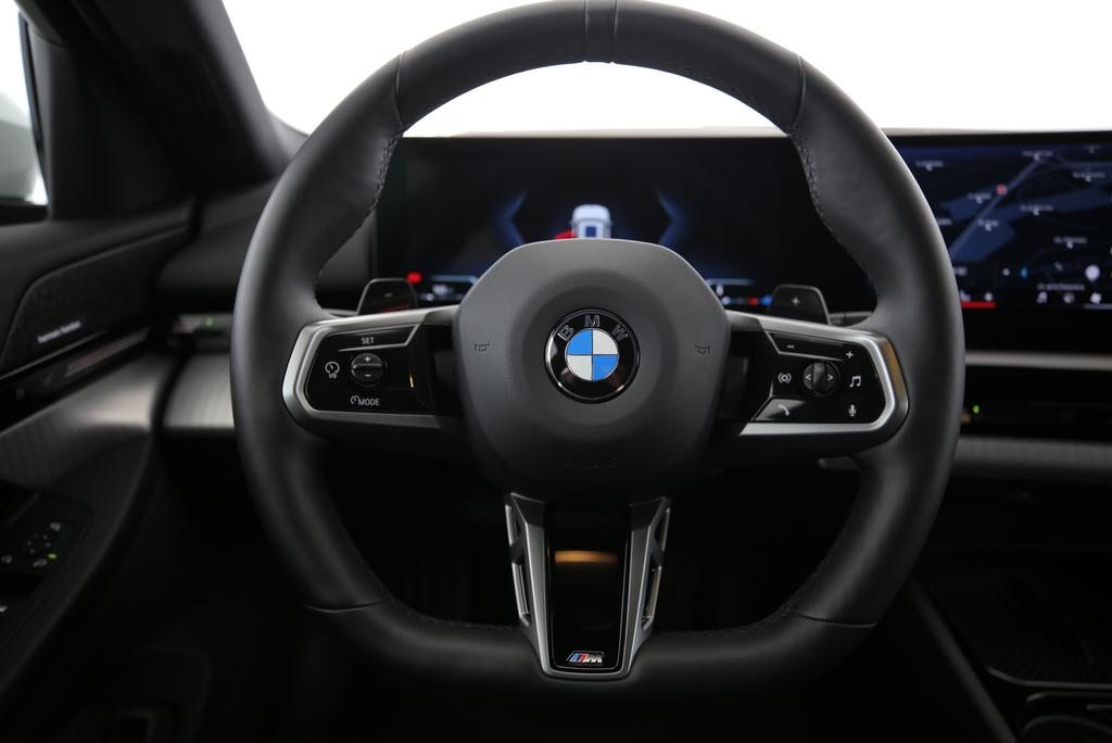 BMW 520d xDrive Touring, Hybride Léger Diesel/Électricité, Occasion / Utilisé, Automatique - 5
