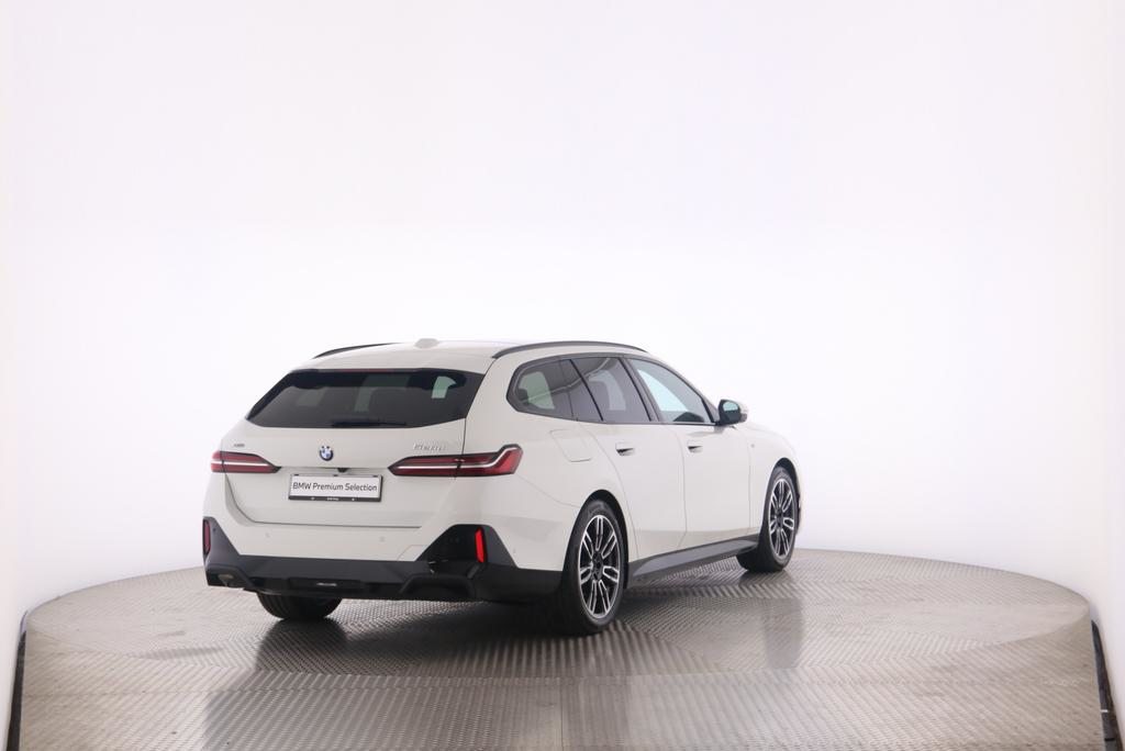 BMW 520d xDrive Touring, Hybride Léger Diesel/Électricité, Occasion / Utilisé, Automatique - 2