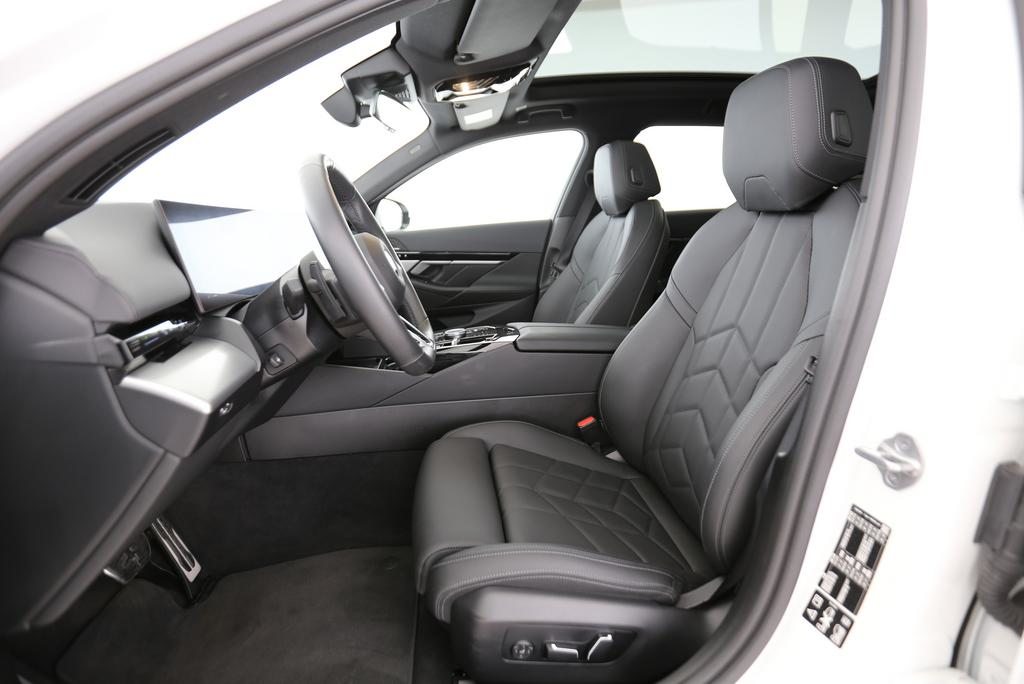 BMW 520d xDrive Touring, Hybride Léger Diesel/Électricité, Occasion / Utilisé, Automatique - 4