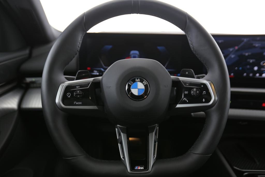 BMW 520d xDrive Touring, Hybride Léger Diesel/Électricité, Occasion / Utilisé, Automatique - 6