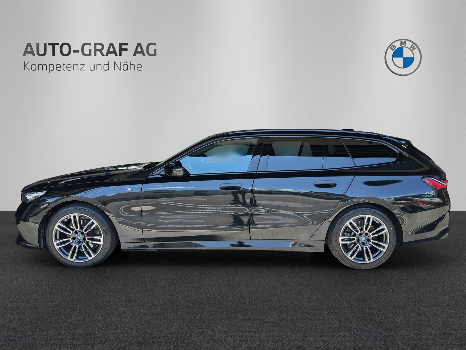 BMW 520d xDrive 48V Touring M Sport Steptronic, Mild-Hybrid Diesel/Electric, Second hand / Used, Automatic - 2