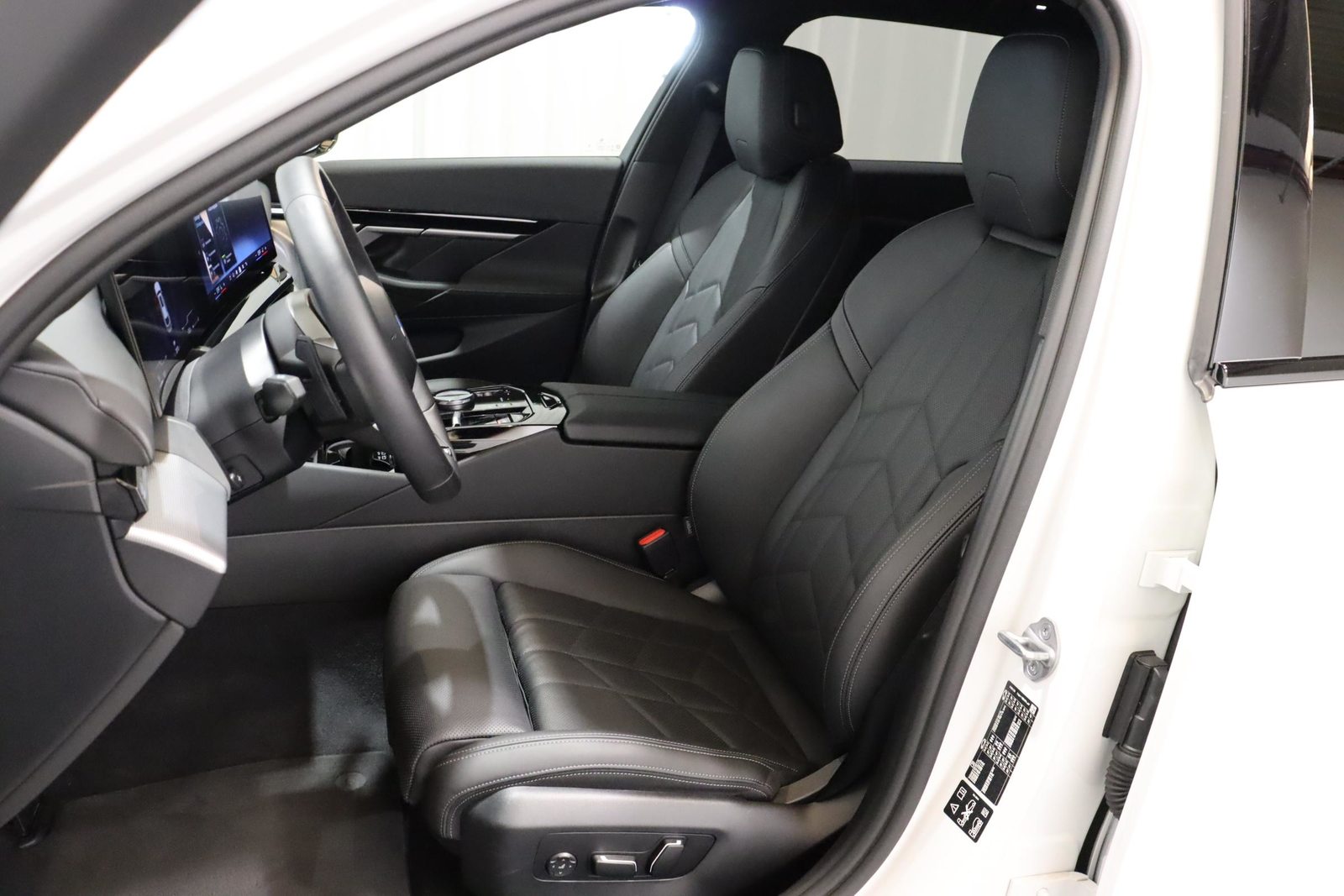 BMW 520d xDrive Touring, Hybride Léger Diesel/Électricité, Occasion / Utilisé, Automatique - 7