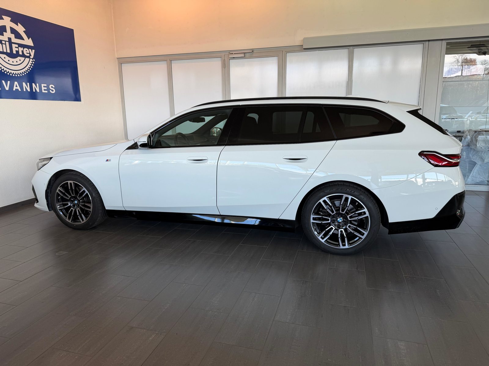 BMW 520d xDrive Touring M-Sport, Mild-Hybrid Diesel/Electric, Second hand / Used, Automatic - 6