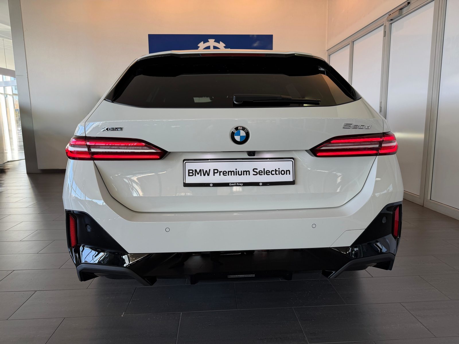BMW 520d xDrive Touring M-Sport, Mild-Hybrid Diesel/Electric, Second hand / Used, Automatic - 7