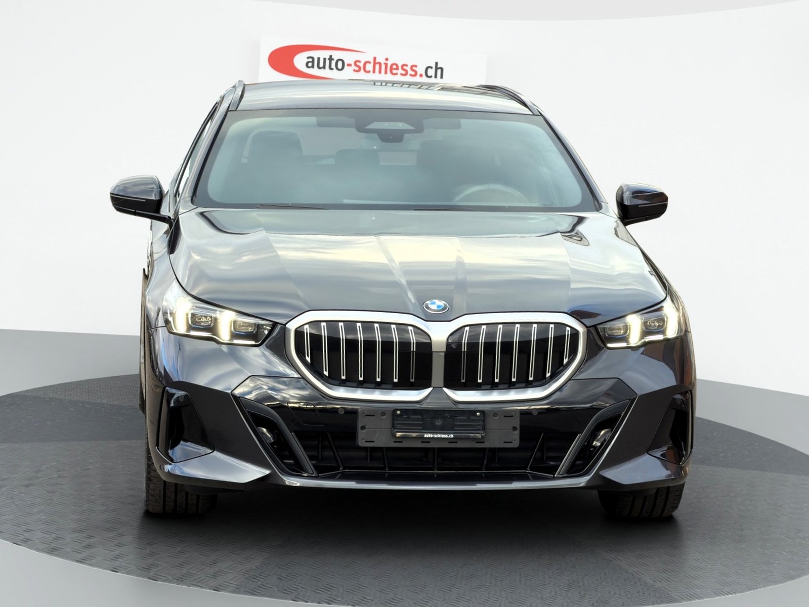BMW 520d sDrive 48V Touring M Sport Steptronic ICONIC GLOW, Hybride Léger Diesel/Électricité, Occasion / Utilisé, Automatique - 2