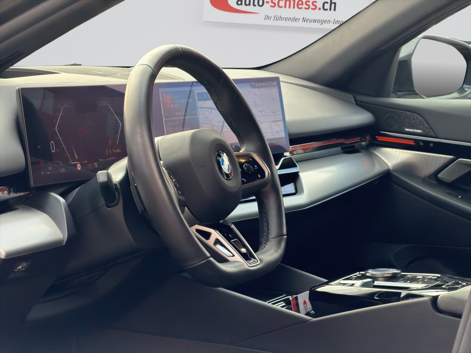 BMW 520d sDrive 48V Touring M Sport Steptronic ICONIC GLOW, Hybride Léger Diesel/Électricité, Occasion / Utilisé, Automatique - 6