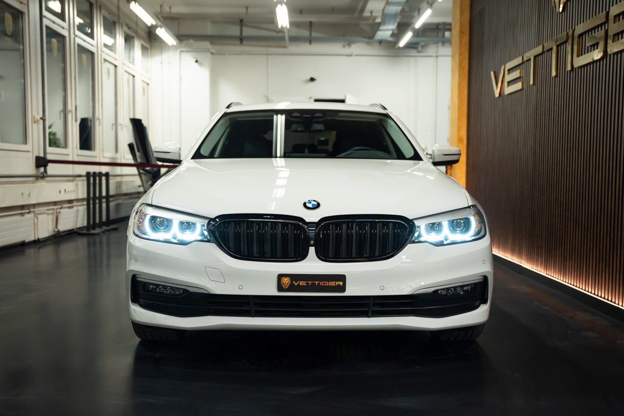 BMW 520d Touring Steptronic, Hybride Léger Diesel/Électricité, Occasion / Utilisé, Automatique - 2