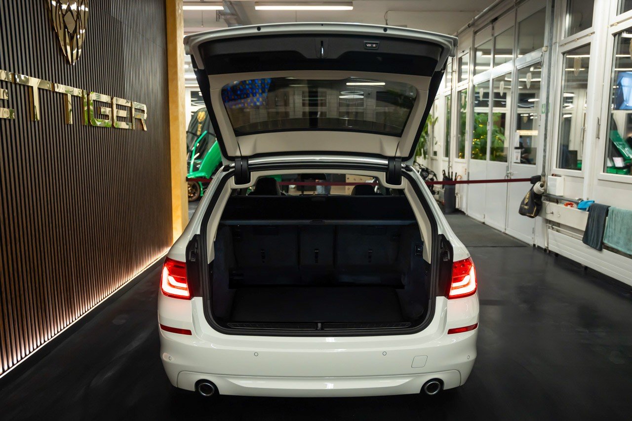 BMW 520d Touring Steptronic, Hybride Léger Diesel/Électricité, Occasion / Utilisé, Automatique - 6