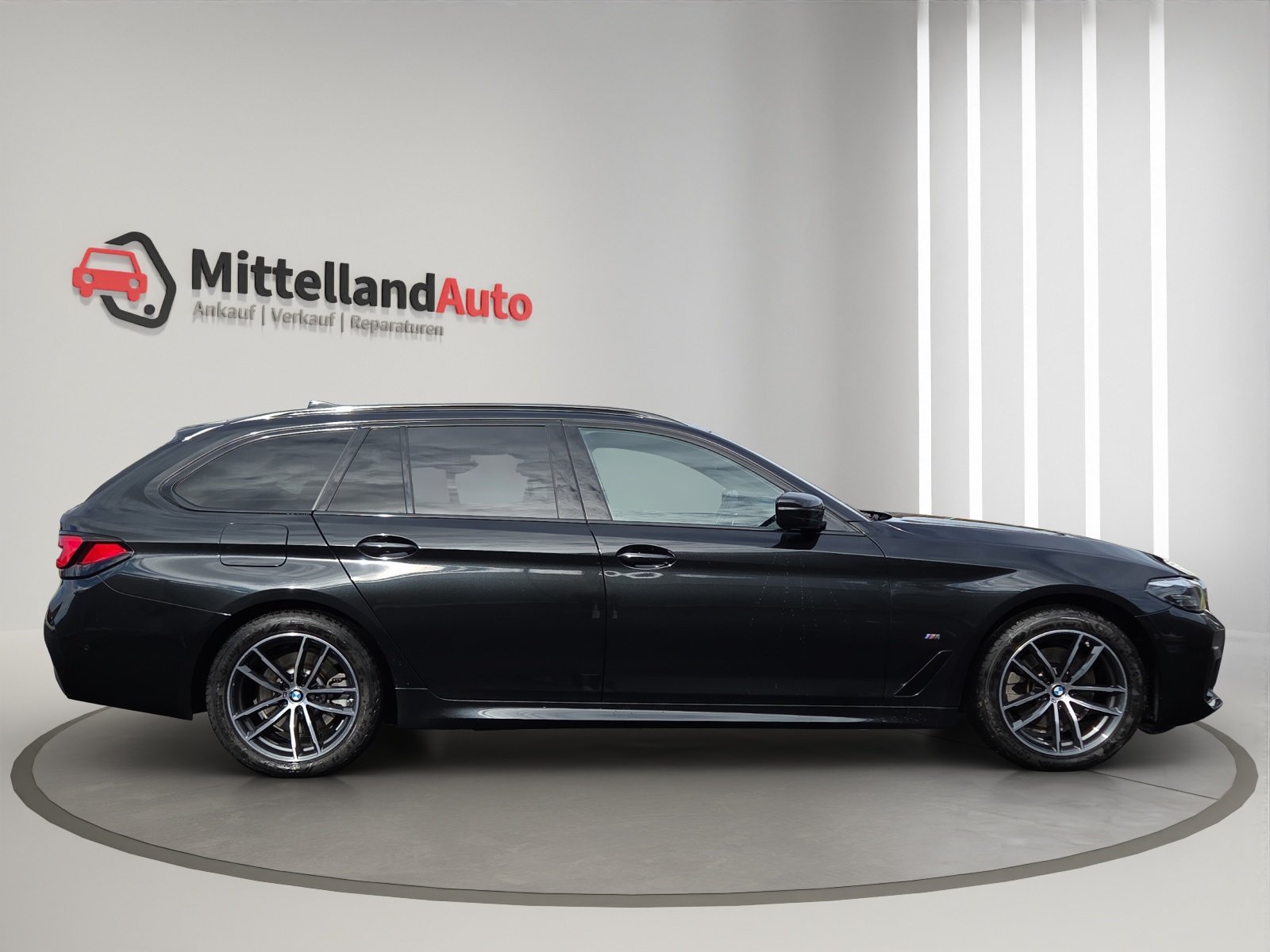 BMW 520d 48V Touring Pure M Sport Edition, Mild-Hybrid Diesel/Elektro, Occasion / Gebraucht, Automatik - 4