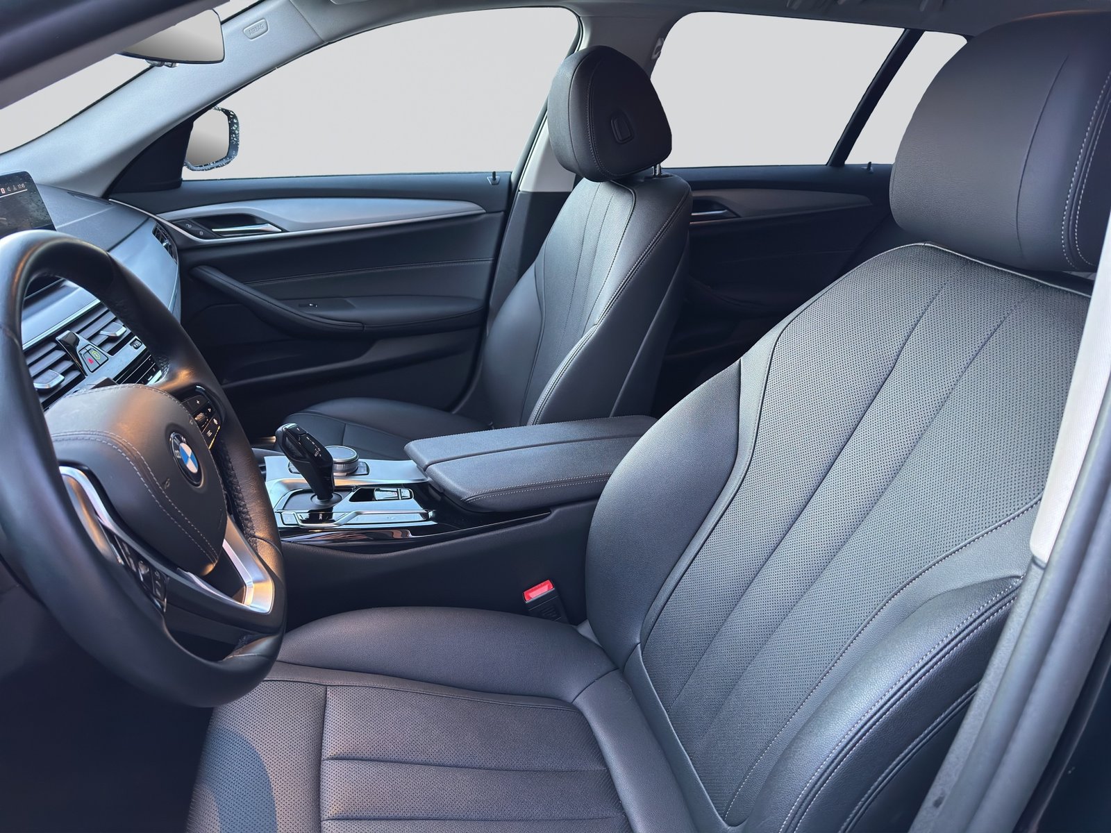 BMW 520d 48V Touring Steptronic, Hybride Léger Diesel/Électricité, Occasion / Utilisé, Automatique - 6