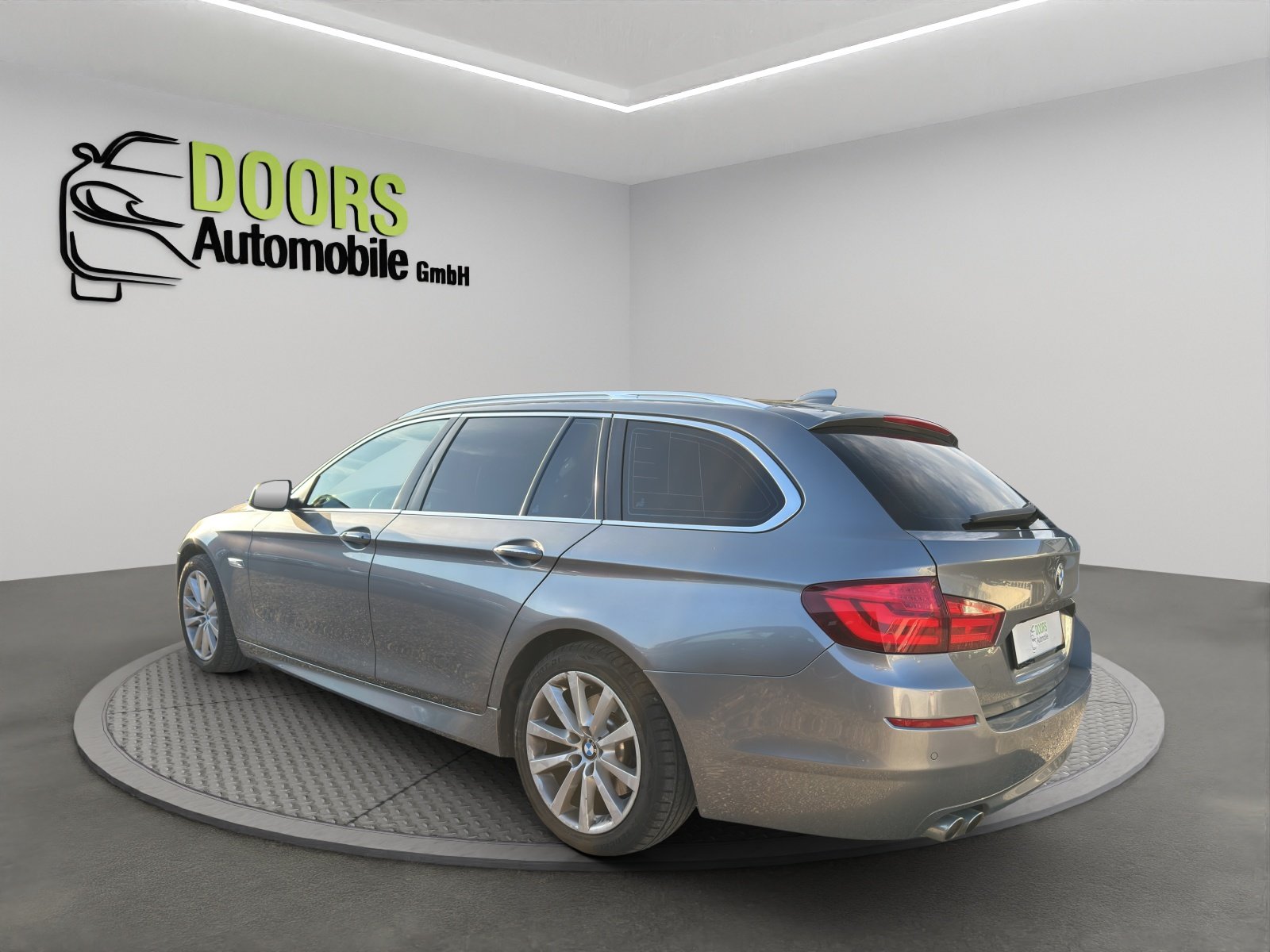 BMW 520d Touring Steptronic, Diesel, Occasion / Utilisé, Automatique - 6