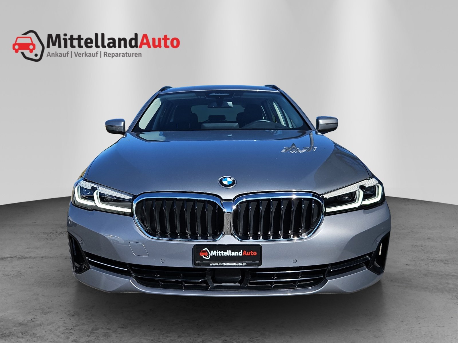 BMW 520d 48V Touring Steptronic, Mild-Hybrid Diesel/Electric, Second hand / Used, Automatic - 2
