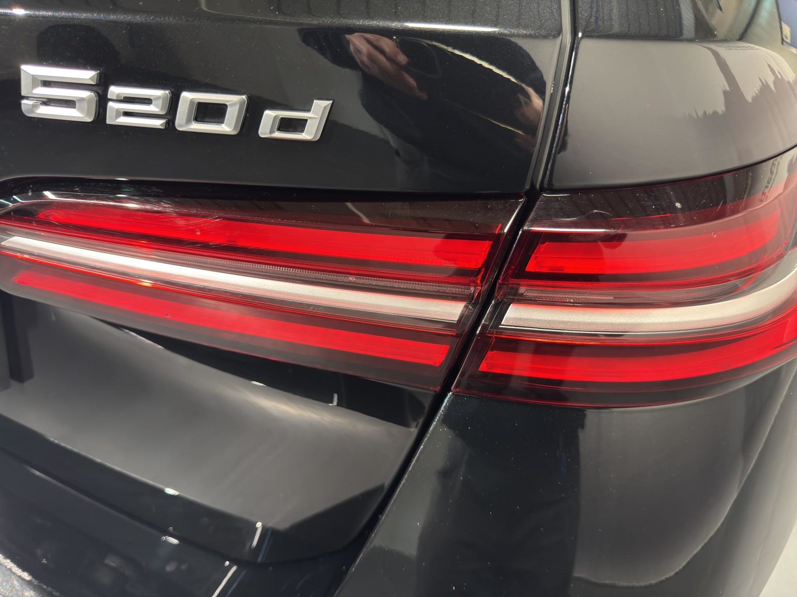 BMW 520d xDrive Touring M Sport, Mild-Hybrid Diesel/Elektro, Occasion / Gebraucht, Automatik - 7