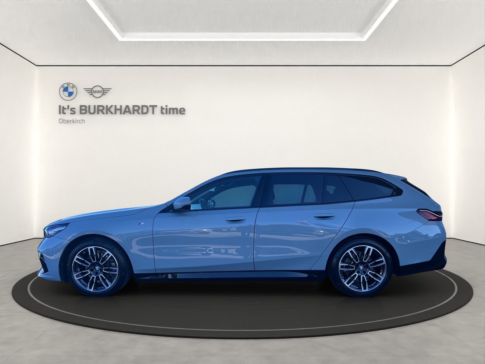 BMW 520d xDr 48V Tour M Sport, Mild-Hybrid Diesel/Electric, Second hand / Used, Automatic - 2