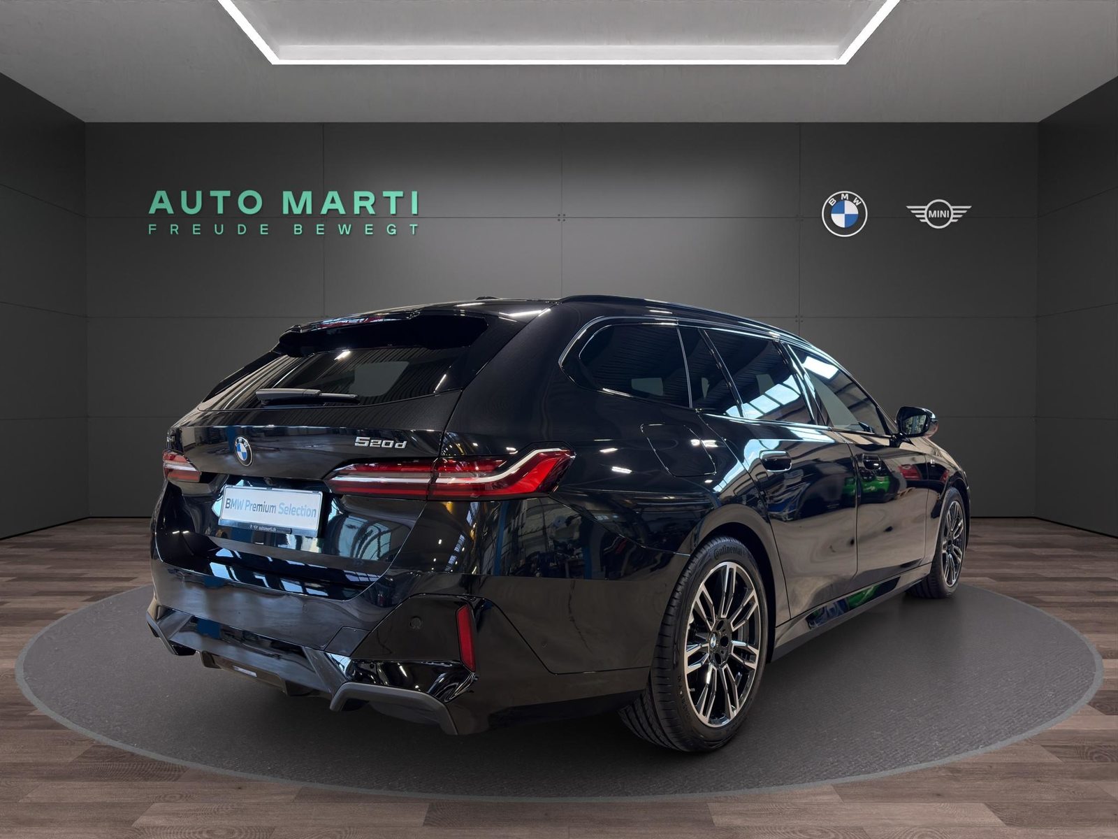 BMW 520d xDrive Touring M Sport, Hybride Leggero Diesel/Elettrica, Occasioni / Usate, Automatico - 4