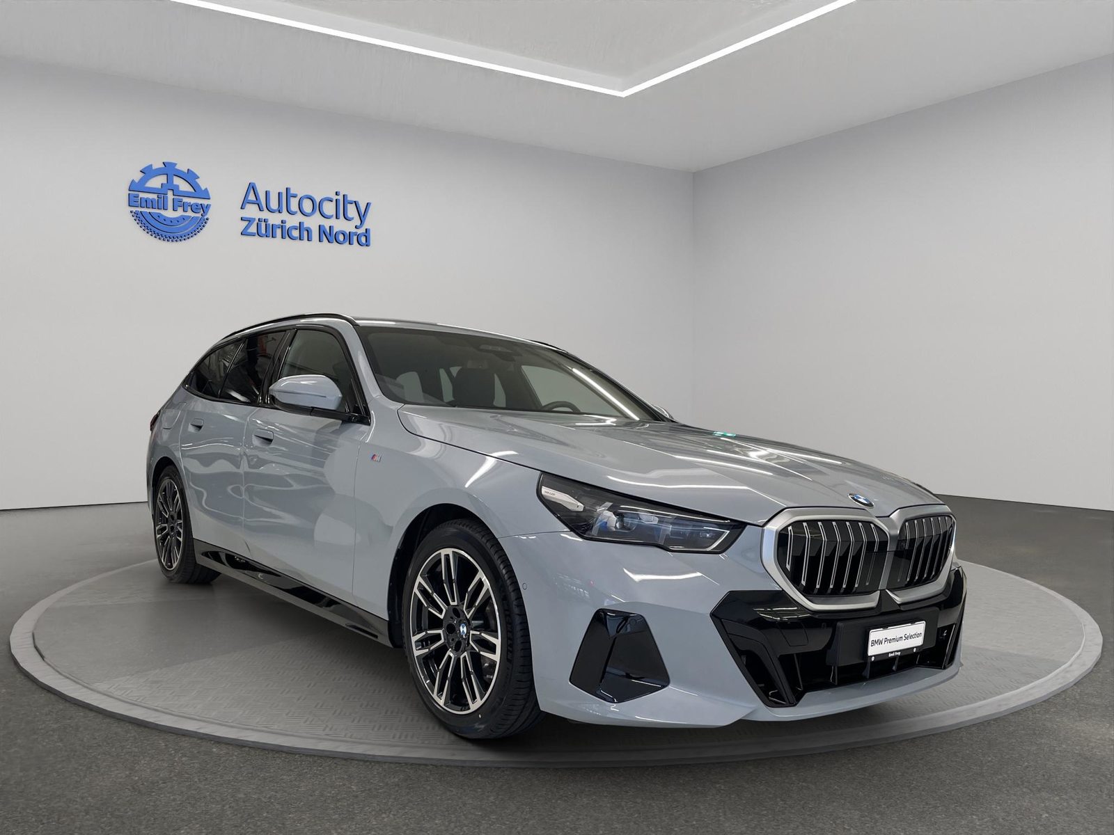 BMW 520d xDrive 48V Touring, Mild-Hybrid Diesel/Elektro, Occasion / Gebraucht, Automatik - 3
