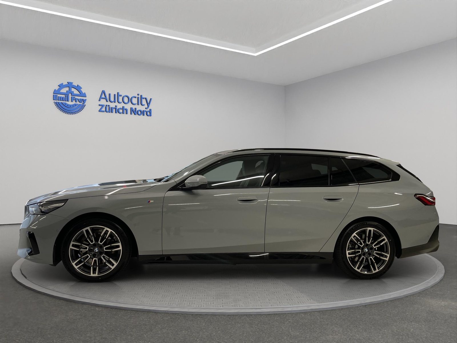 BMW 520d xDrive 48V Touring, Mild-Hybrid Diesel/Elektro, Occasion / Gebraucht, Automatik - 5