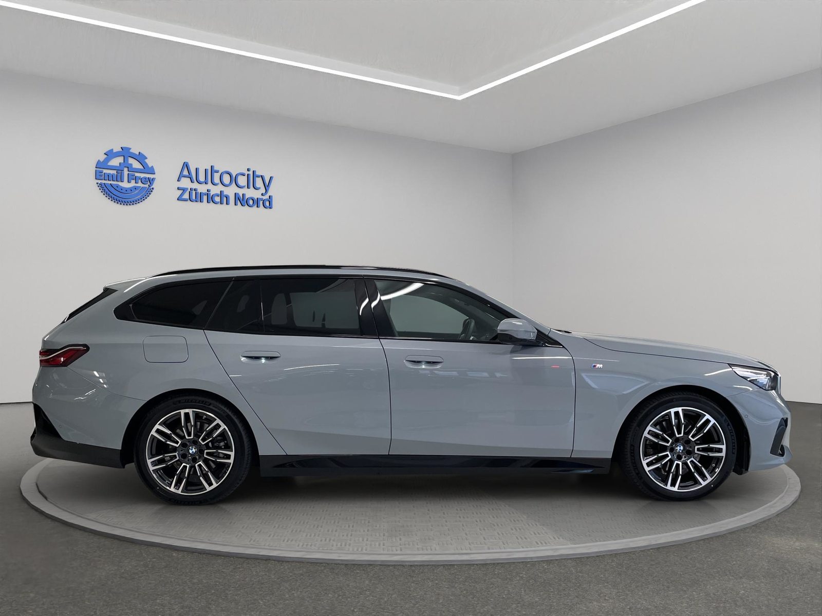 BMW 520d xDrive 48V Touring, Mild-Hybrid Diesel/Elektro, Occasion / Gebraucht, Automatik - 6