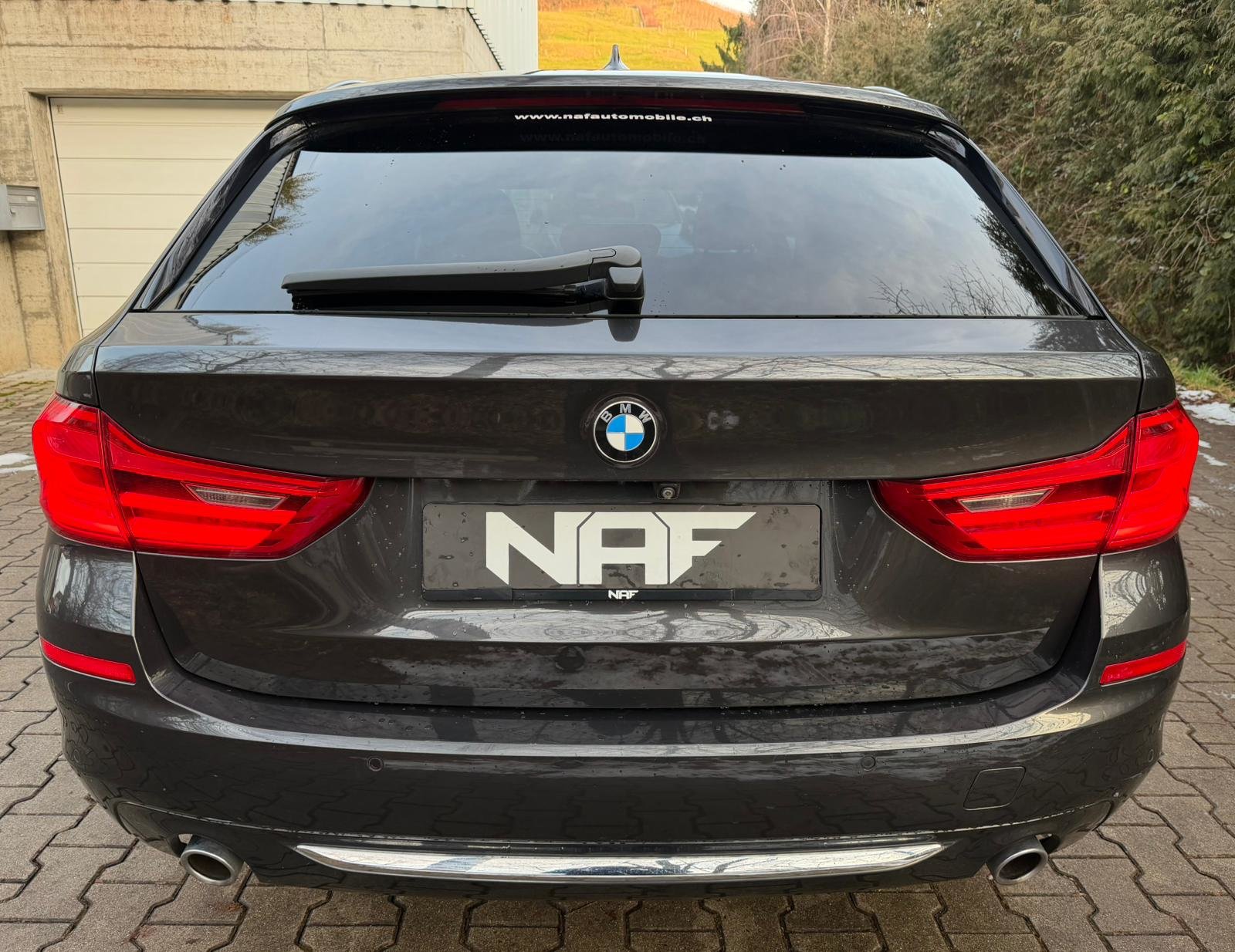BMW 520d Touring Luxury Line Steptronic, Diesel, Occasion / Utilisé, Automatique - 4