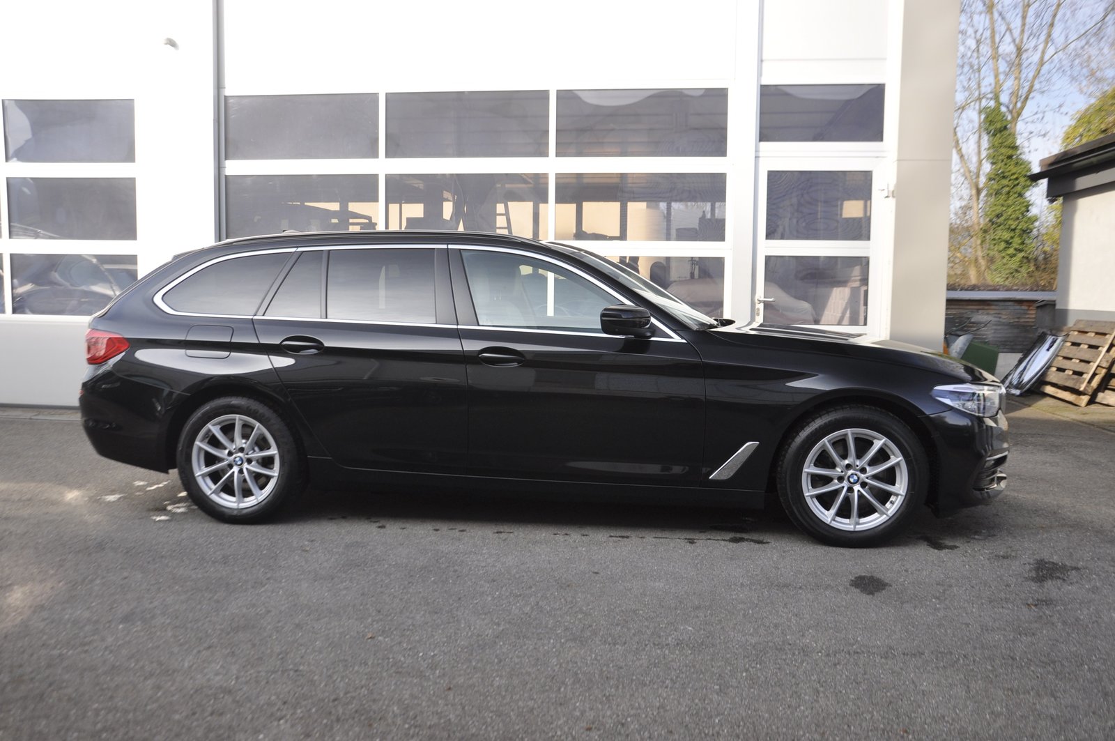 BMW 520d Touring Steptronic I Standheizung, Hybride Leggero Diesel/Elettrica, Occasioni / Usate, Automatico - 2