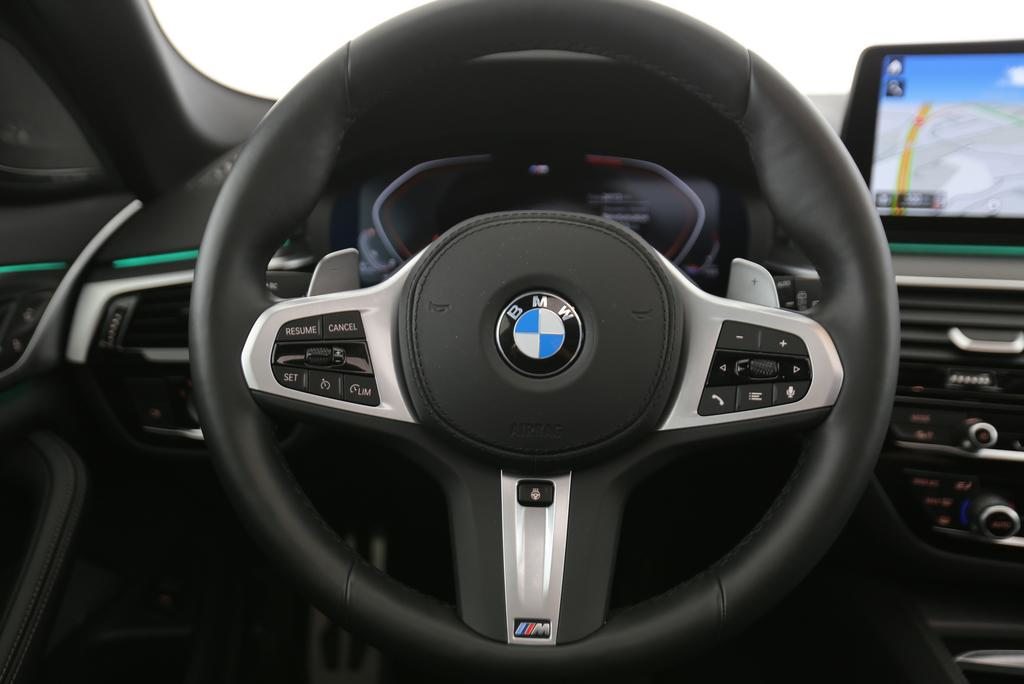 BMW 520d xDrive Touring, Mild-Hybrid Diesel/Electric, Second hand / Used, Automatic - 6