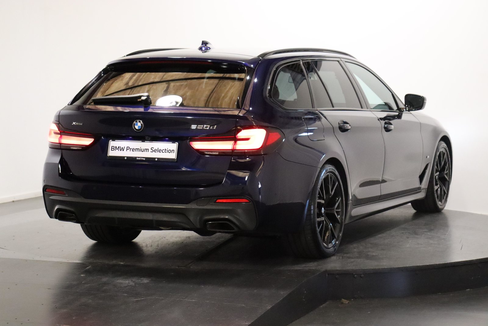 BMW 520d xDrive paddles Touring, Mild-Hybrid Diesel/Elektro, Occasion / Gebraucht, Automatik - 4