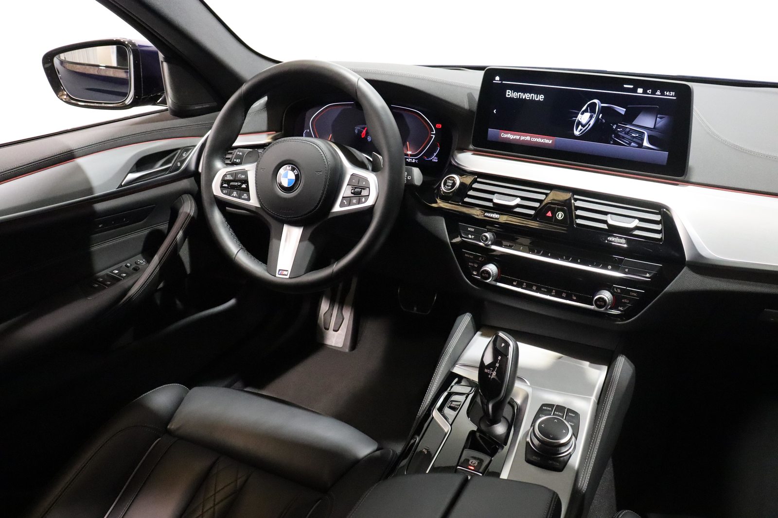 BMW 520d xDrive paddles Touring, Mild-Hybrid Diesel/Elektro, Occasion / Gebraucht, Automatik - 7