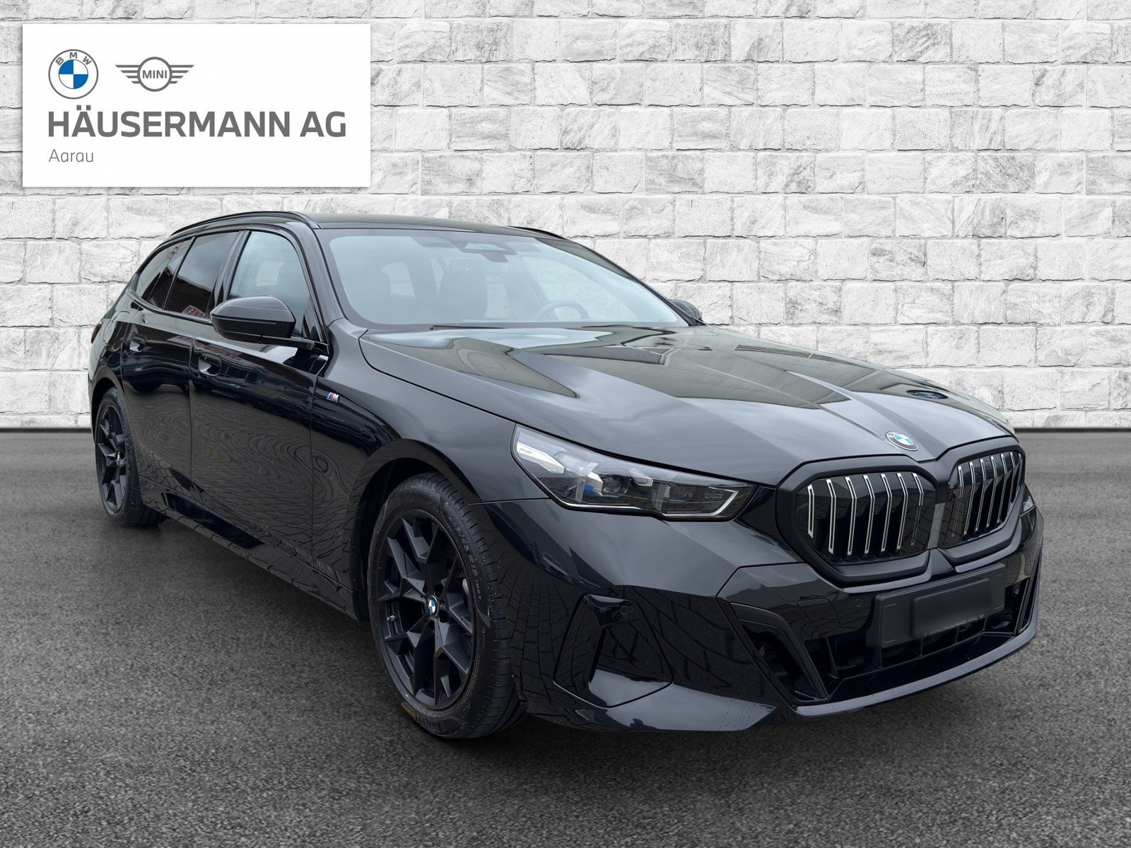 BMW 520d xDr 48V Tour M Sport, Mild-Hybrid Diesel/Electric, Second hand / Used, Automatic - 3