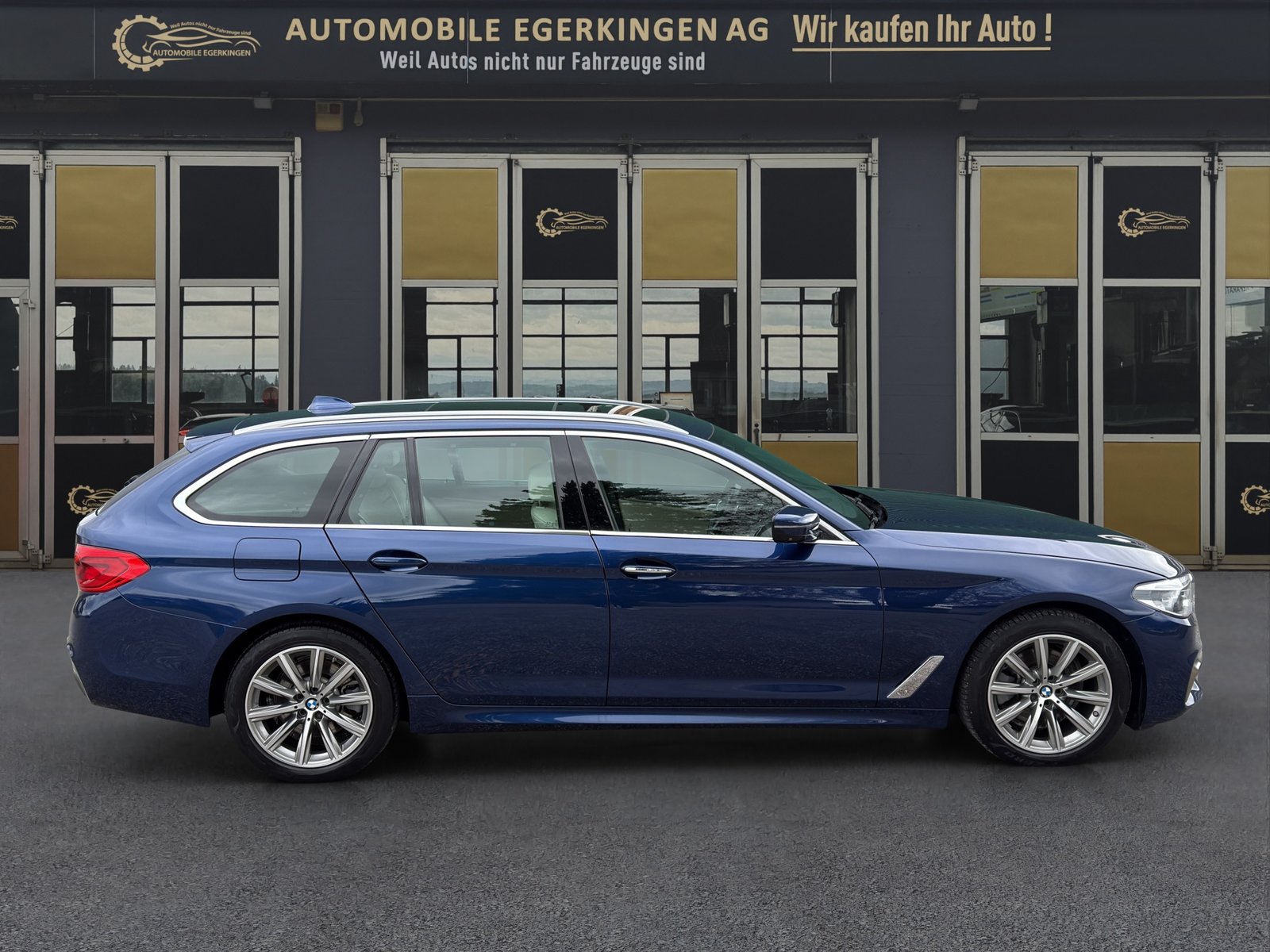 BMW 520d paddles Touring M Sport, Diesel, Occasioni / Usate, Automatico - 4