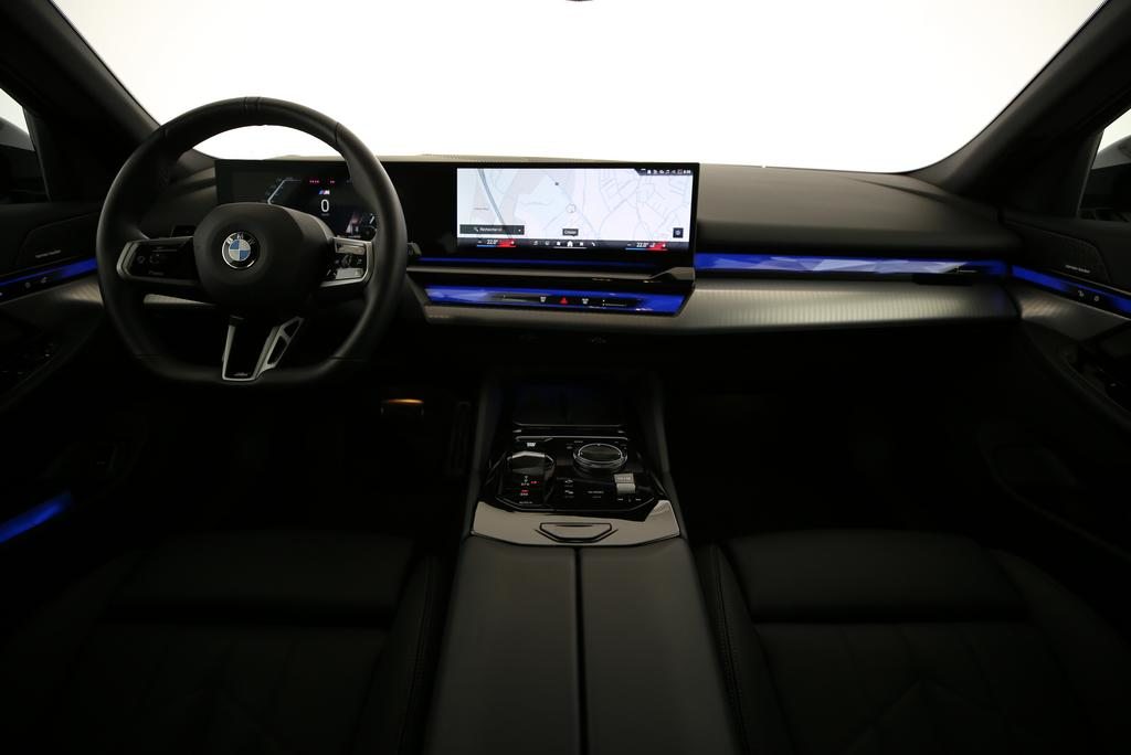 BMW 520d xDrive Touring, Hybride Léger Diesel/Électricité, Occasion / Utilisé, Automatique - 5