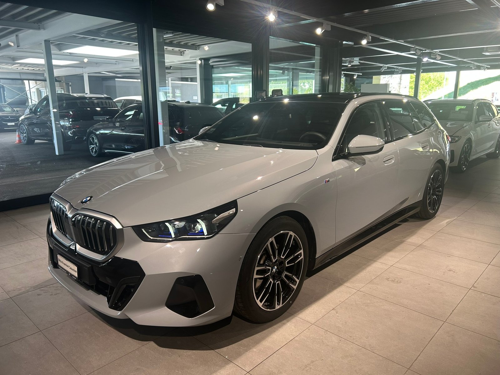 BMW 520d 48V Touring M Sport Steptronic, Hybride Leggero Diesel/Elettrica, Occasioni / Usate, Automatico - 2