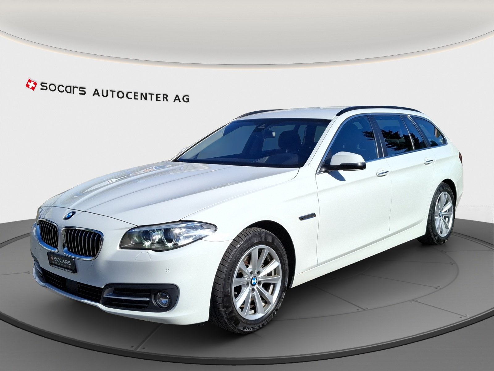 BMW 520d Touring Steptronic // 8-fach Aluminiumbereift // Su