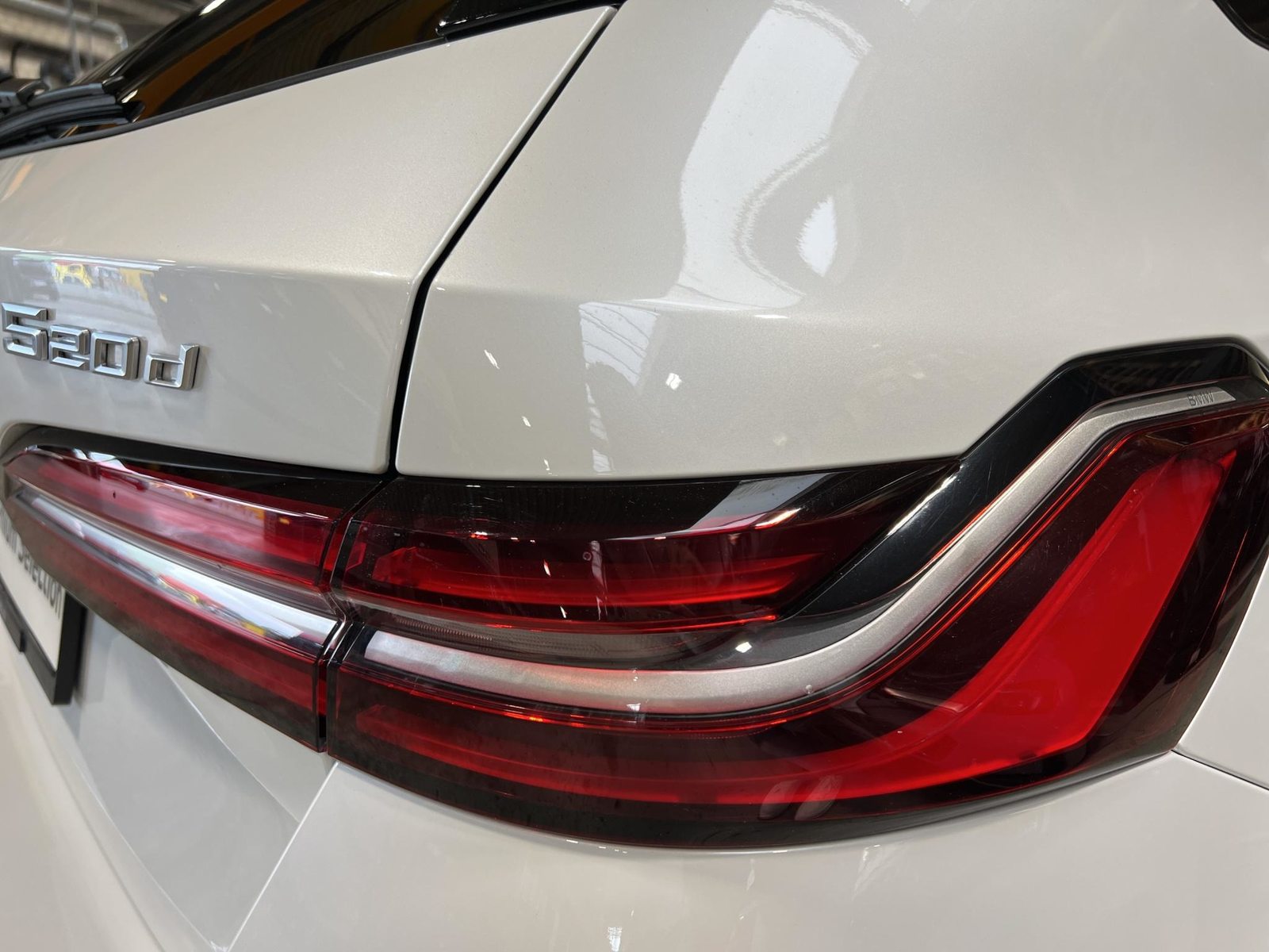 BMW 520d xDrive Touring M Sport, Mild-Hybrid Diesel/Electric, Second hand / Used, Automatic - 7