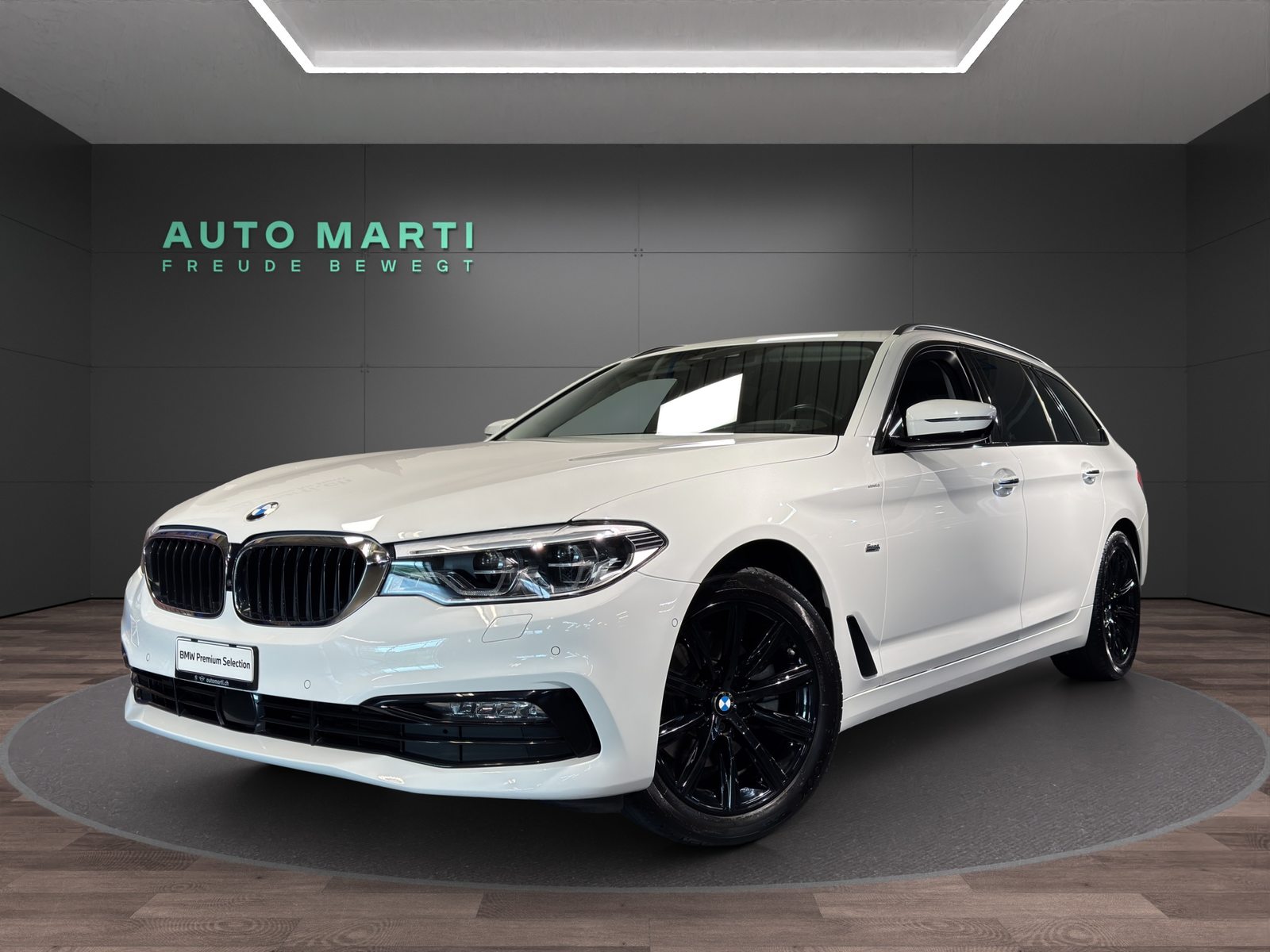 BMW 520d xDrive Touring Sport Line