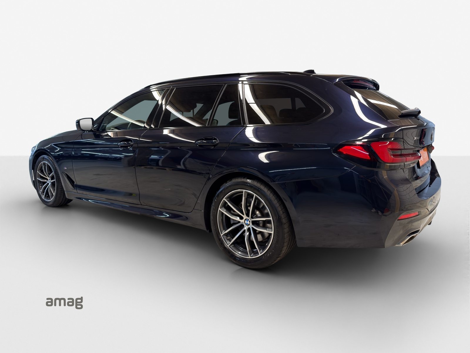 BMW 520d xDr 48VTour. M Sport, Diesel, Occasion / Utilisé, Automatique - 3