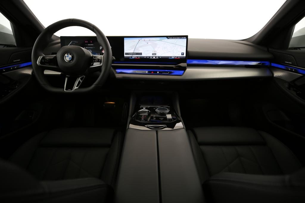 BMW 520d xDrive Touring, Hybride Léger Diesel/Électricité, Occasion / Utilisé, Automatique - 5