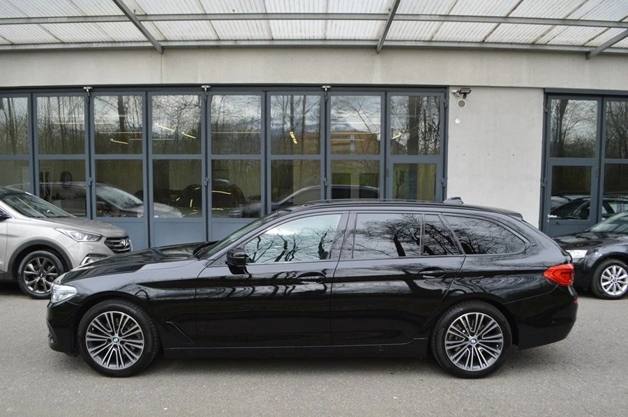 BMW 520i Touring Sport Line Steptronic, Benzina, Occasioni / Usate, Automatico - 4