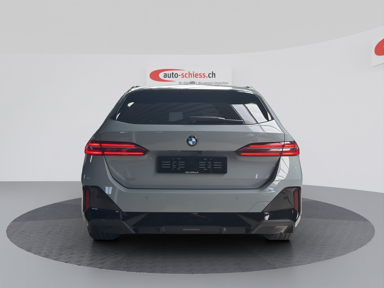 BMW 520i sDrive 48V Touring M Sport Pro Iconic Glow Steptron, Hybride Léger Essence/Électricité, Occasion / Utilisé, Automatique - 4