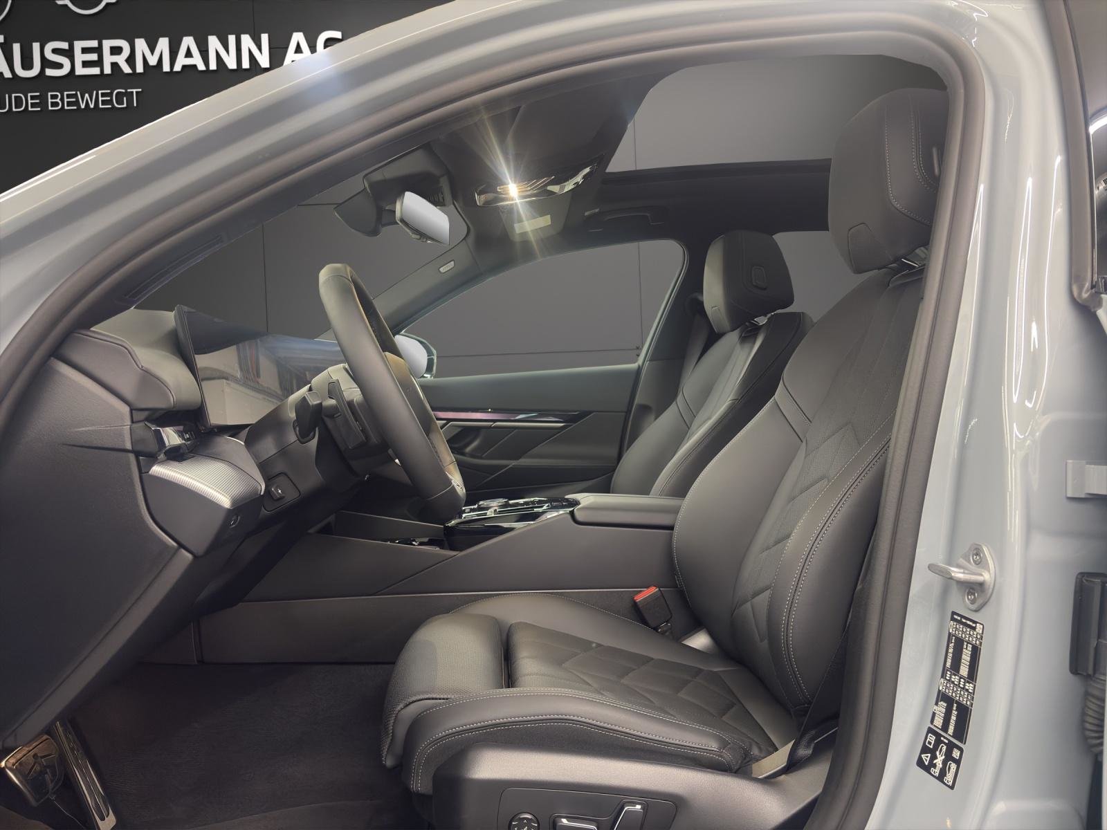 BMW 520d Touring M Sportpaket, Hybride Léger Diesel/Électricité, Occasion / Utilisé, Automatique - 7