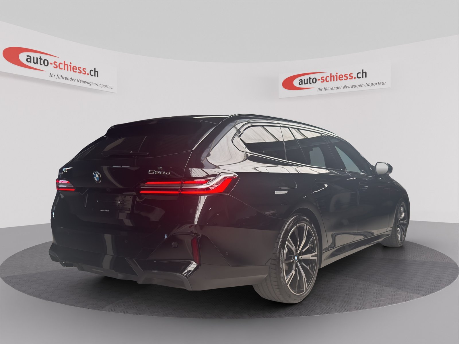 BMW 520d 48V Touring M Sport Steptronic, Hybride Léger Diesel/Électricité, Occasion / Utilisé, Automatique - 5