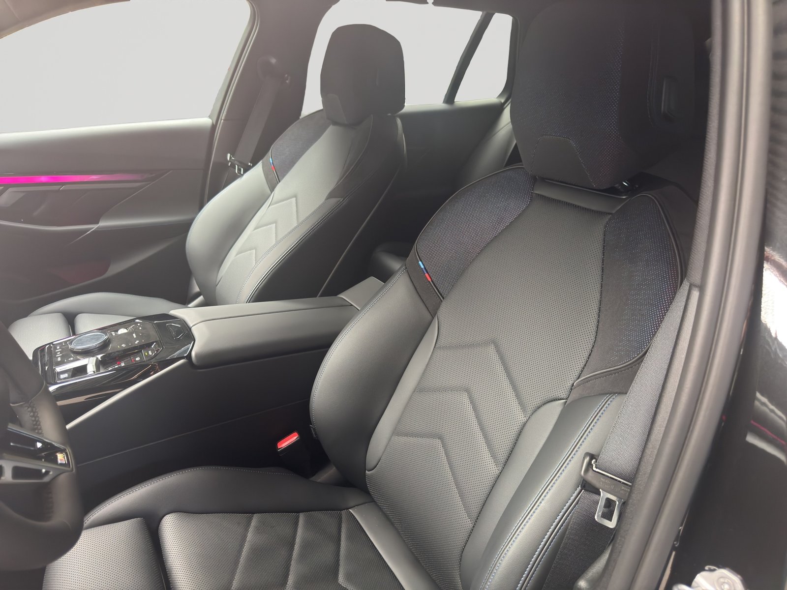 BMW 520d 48V Touring M Sport Steptronic, Hybride Léger Diesel/Électricité, Occasion / Utilisé, Automatique - 6