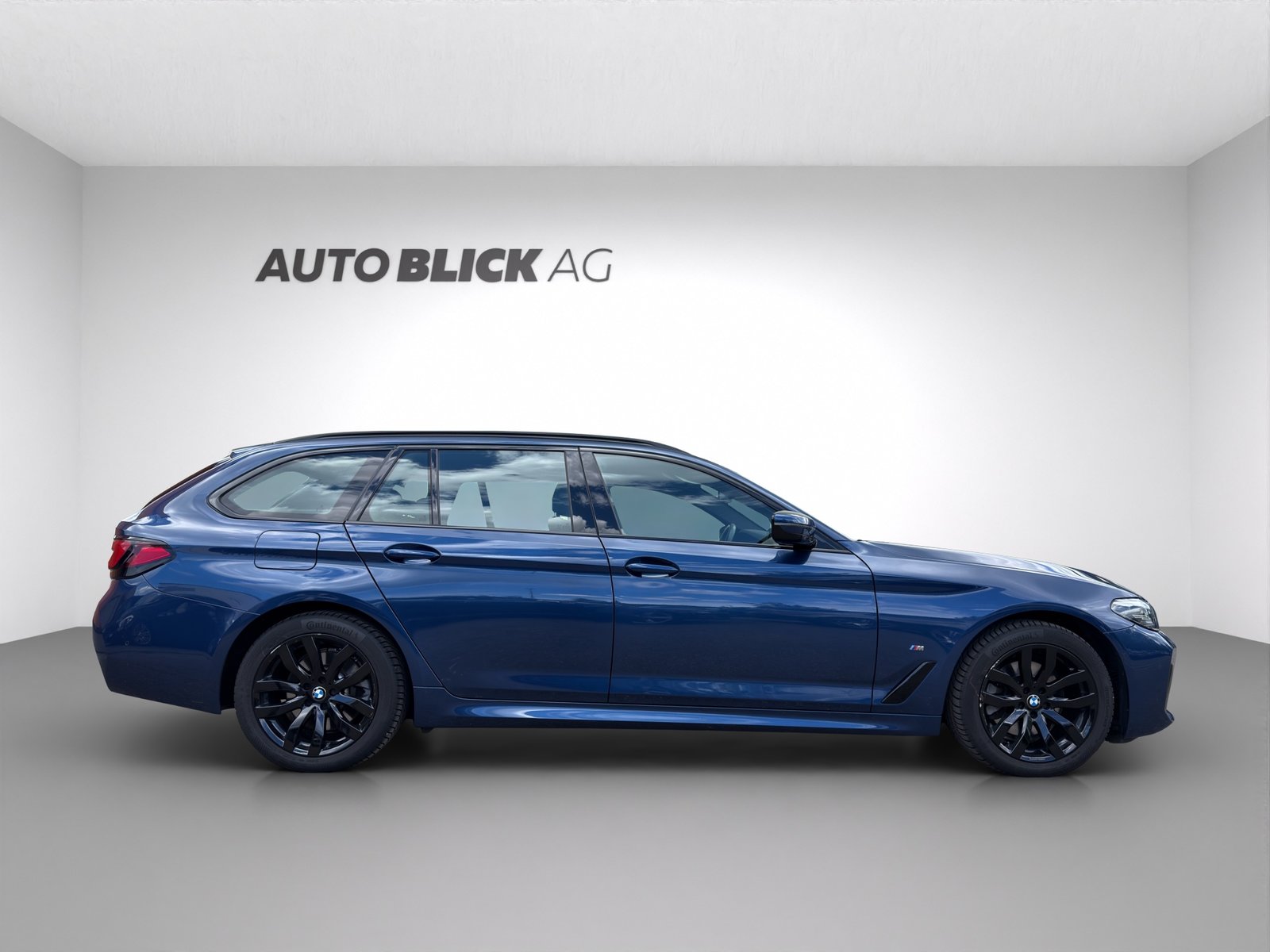 BMW 520d 48V Touring M Sport Steptronic, Hybride Léger Diesel/Électricité, Occasion / Utilisé, Automatique - 4