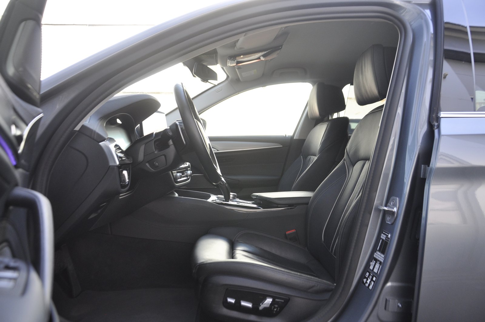 BMW 520d 48V Touring Luxury Steptronic I Anhängerkup, Mild-Hybrid Diesel/Electric, Second hand / Used, Automatic - 5
