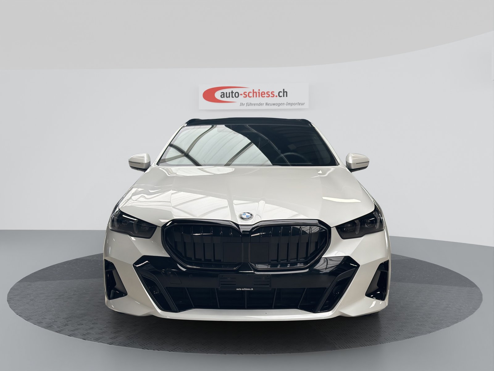 BMW 520i sDrive 48V Touring M Sport Pro Shadow Line, Hybride Leggero Benzina/Elettrica, Occasioni / Usate, Automatico - 2