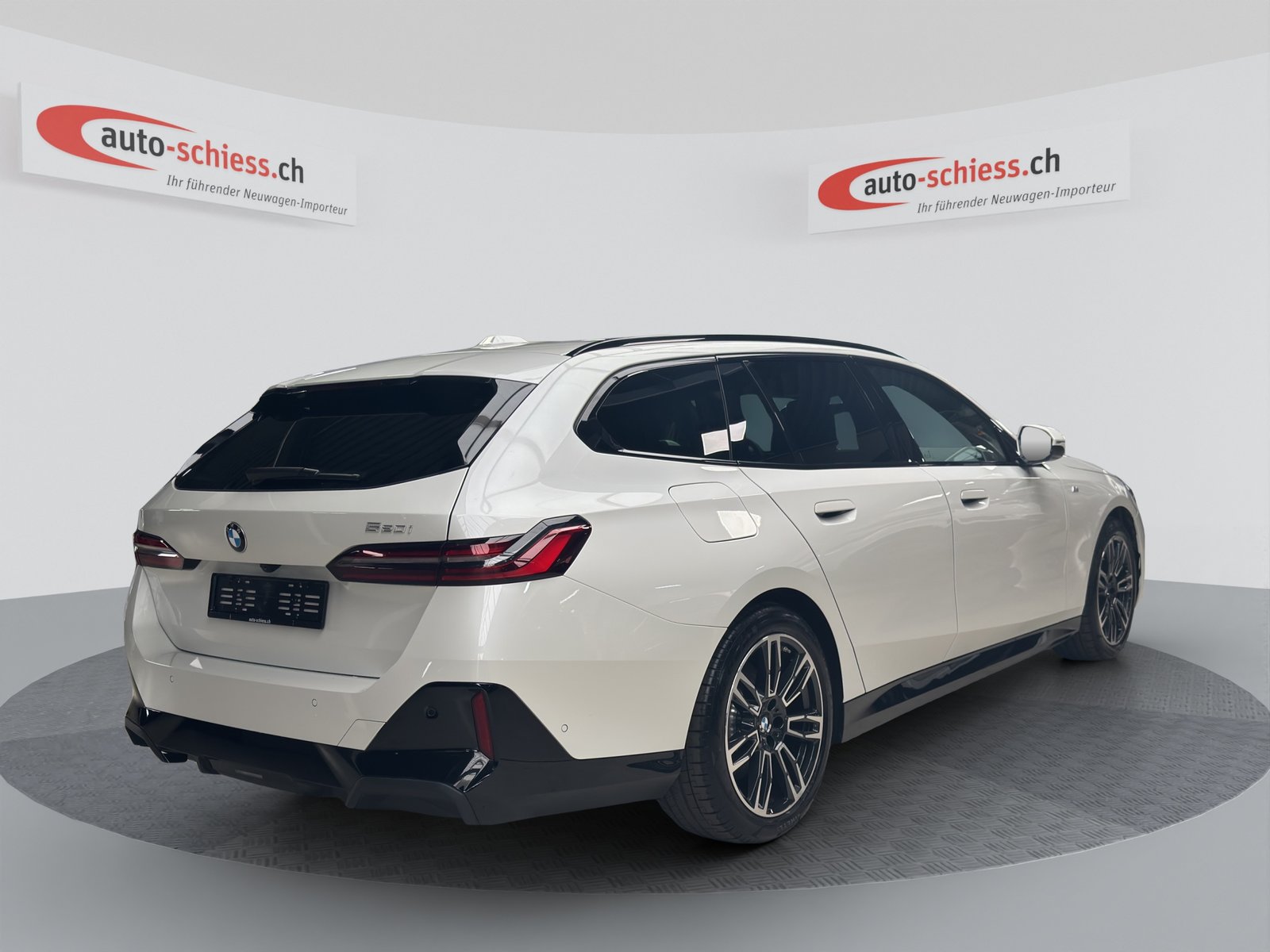 BMW 520i sDrive 48V Touring M Sport Pro Shadow Line, Hybride Leggero Benzina/Elettrica, Occasioni / Usate, Automatico - 5